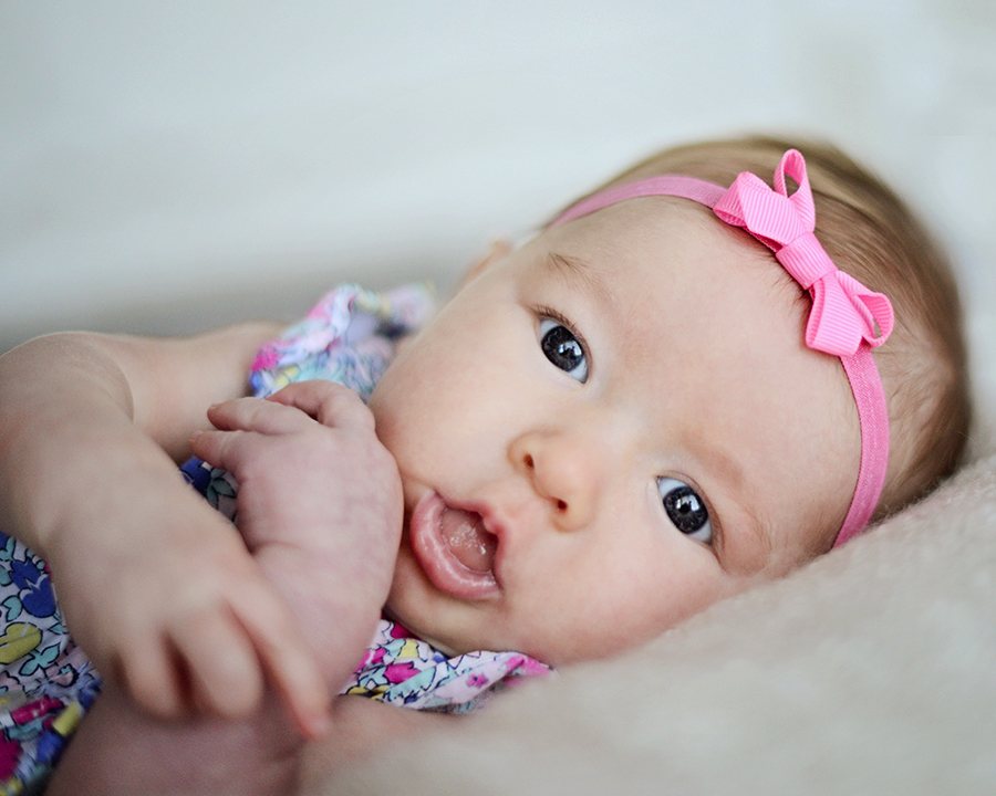 3 month old portraits, natural light baby pictures, baby girl portraits 3 months old, 